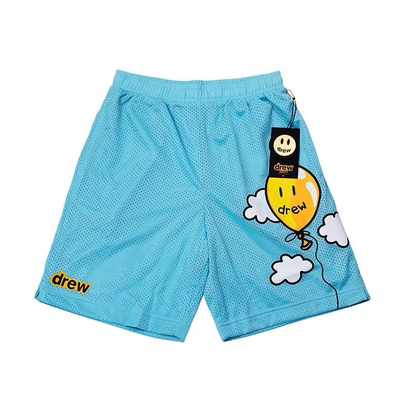 Short de malla azul con diseño gráfico